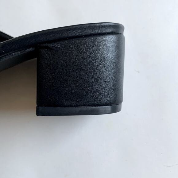 She & In Black Slip On Block Heel Sandal - Picture 4 of 8